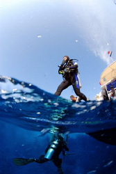Nikon D80, 10.5mm by Andy Kutsch 